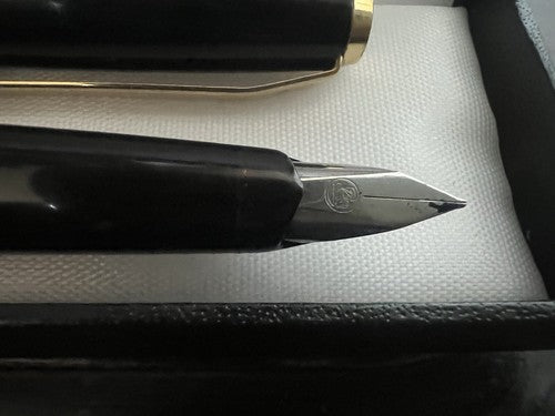 🔴 PELIKAN fountain pen green black MK10 piston writes cap lesion 2 