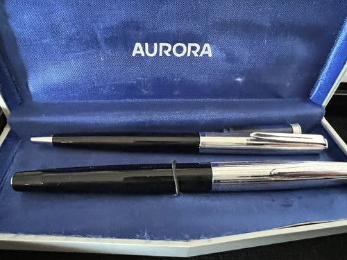 Aurora Füllfederhalter Gold Duo Cartridge und Kugelschreiber Vintage und 