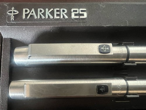 Parker Stylo-Plume Stylo à Plume 25 Chrome Clip Joint Noir Et Sphère Cru 1970 