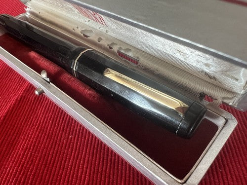 AURORA Fountain Pen Novum Original Nib 14K Gold Writes Vintage '33