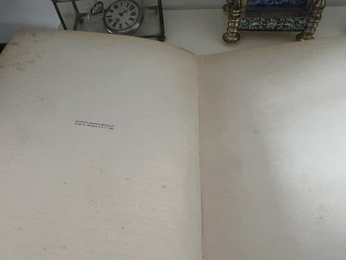 🔴 Vollständiges illustriertes Buch „L'AUTOMOBILE HERGE'“ aus dem Jahr 1963 in italienischer Sprache. 