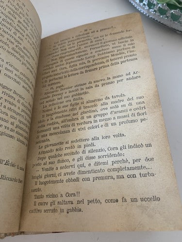 🔴 Book BRONZE GIRLS By Montepin Milan novel ERA 1906 