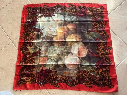 🔴 GIANFRANCO FERRE' foulard donna seta pura rosso con quadro frutta elegante
