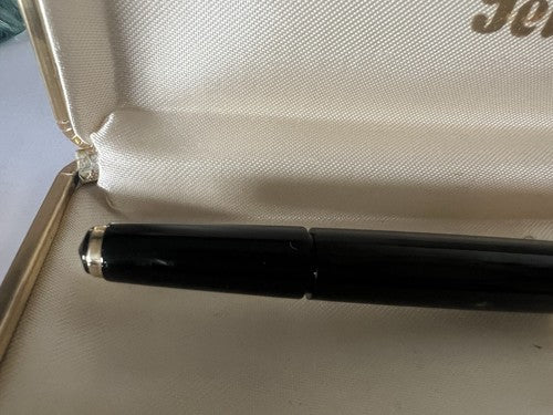 Pelikan Stylo-Plume Stylo à Plume P1 Noire Capuche Laminé Or Vintage '59