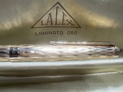 Lalex Stylo-Plume Sphère Plaqué Or Et Ciselé Boîte Écrit Italienne Vintage
