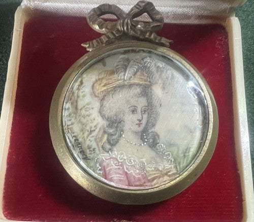 🔴 RENNERY ciondolo miniatura ritratto donna dipinto mano ottone antica