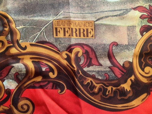 🔴 GIANFRANCO FERRE' foulard donna seta pura rosso con quadro frutta elegante