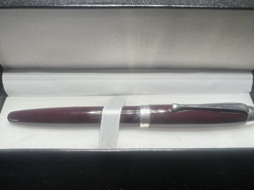 Delta Pen Sphere Roller Graffiti Lacquer Bordeaux Trim Foiled Silver