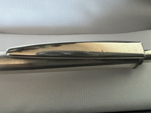 🔴 Kugelschreiber aus 925er Sterlingsilber, satiniert, glänzende Konturen, Druckknopf 21 