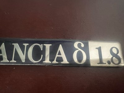 🔴 Lancia Delta 1.8 Autoemblem, offizielles Symbol, Wappen 