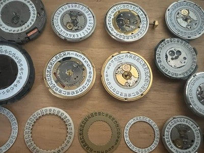 🔴 Meccanismi orologi donna uomo quarzo automatici con dischi data 8PZ