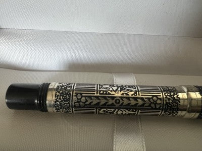 🔴 LAURA BIAGIOTTI penna stilografica metallo bassorilievi blu pennino iridium