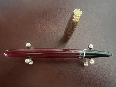 🔴 Penna stilografica bordeaux meccanismo a pistone F scrive vintage 1950