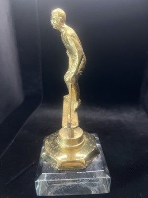 OKEY Spieler-Maskottchen-Autoaufkleber mit Vintage-Ständer aus Goldmetall 