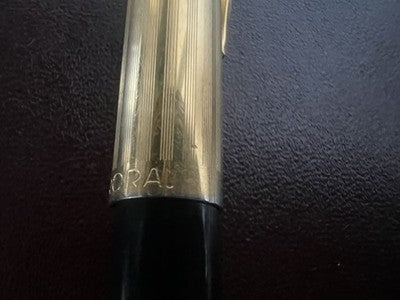 AURORA Bolígrafo 98 Resina Negra Tapa De Metal Dorado Escribe Vintage A