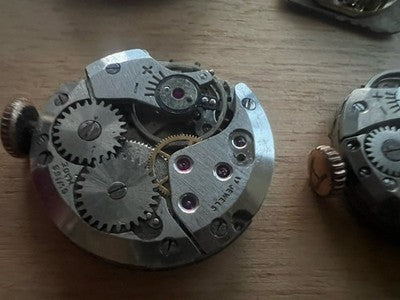 🔴 Movimenti e quadranti orologi Tissot Lorenz Monvis ricambi vintage 8PZ
