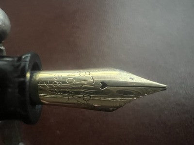 🔴 ASTURA penna stilografica verde celluloide pennino ORO 14 kt scrive vintage