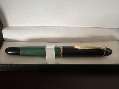 PELIKAN Pluma Estilográfica 120 Verde Negra Pistón Óptico Plumín M
