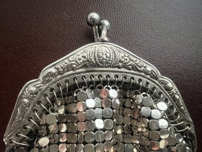 Mini Sacs Porte-Monnaie Jersey Métallique D'Argent Soie Belle Epoque Vintage