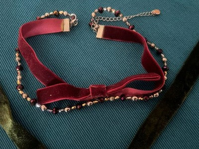 🔴 Collane vintage bigiotteria ciondoli perle velluto catene anni ’70/’90 N.1