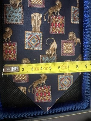 🔴 SALVATORE FERRAGAMO cravatta seta blu animali leoni ghepardi elefanti vintage