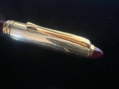 🔴 Penna roller CEFIXORAL bordò cappuccio dorato scrive con astuccio