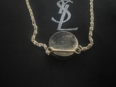 🔴 Collana YVES SAINT LAURENT ciondolo logo YSL metallo dorato vintage