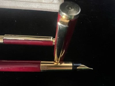 🔴 Vintage NOS roter Lackpatronen- und Kugelschreiber mit Goldverzierungen 