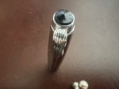Vintage Füllfederhalter für Jugendliche, Modell 303, mit Metallkappe, Vintage-Markierung aus den 1960er Jahren 