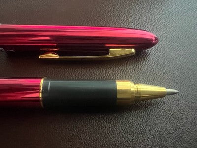 🔴 OHTO penna sfera roller lacca rossa e profili dorati scrive