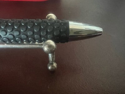 🔴 FERRARI penna sfera rossa sezione gomma cappuccio a scatto NOS