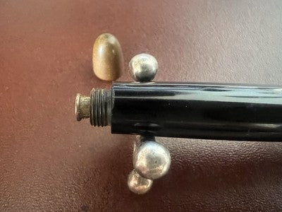 Universal-Füllfederhalter, Zelluloidkappe, goldener Stift, Vintage-Stil 