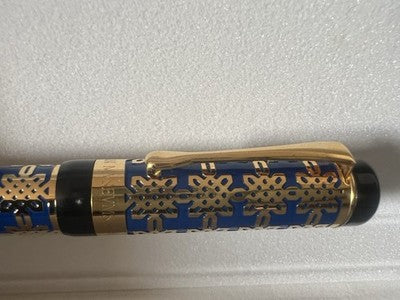 VATICAN MUSEUMS Fountain Pen Lacquer Relief Decorations Limited Edition