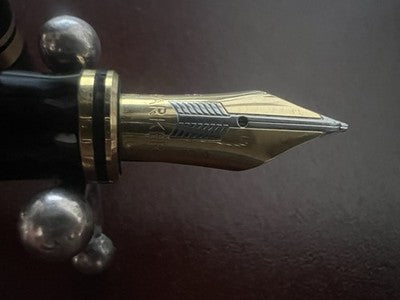🔴 PARKER Penna stilografica Duofold International nera oro 18K 750 M astuccio