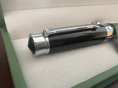 MONTEGRAPPA Kugelschreiber Parola Slim Schwarz Satinierter Stahl Und Harz NOS 