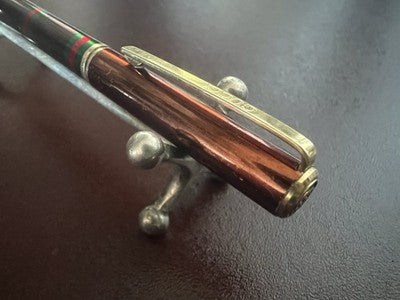 🔴 Gucci Penna a sfera lacca marrone fasce verde rosso clip dorata vintage
