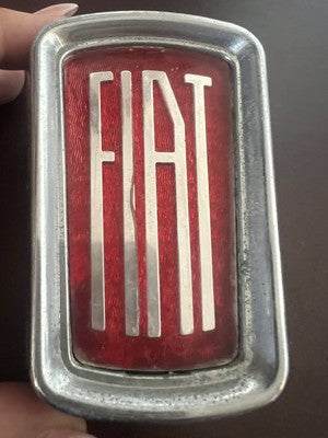 🔴 FIAT 125 calandra grigia con logo RICAMBIO ORIGINALE vintage