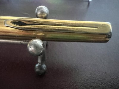 AURORA Pen 98 Black Resin Tapa De Metal Dorado Escribe Vintage A 