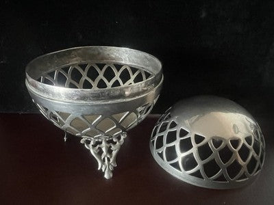 🔴 JORDAN SHEFFIELD Contenitore uovo sfera traforata pot-pourri bruciaprofumi