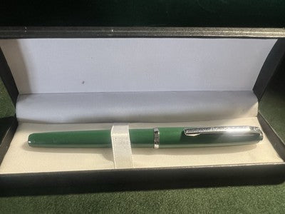 🔴 PELIKAN penna stilografica Pelikano VERDE scrive con cartucce vintage