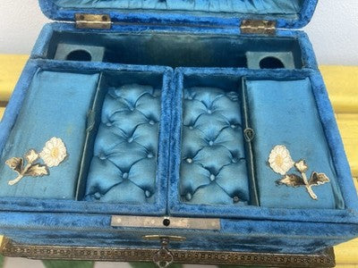 Jewelery Box Victorien Coffre Avec Serrure 1800 Vintage Dress Box 