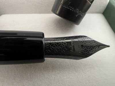 Montegrappa Stylo-Plume Stylo à Plume M Fortuna Noire Plaqué Ruthénium Neuf