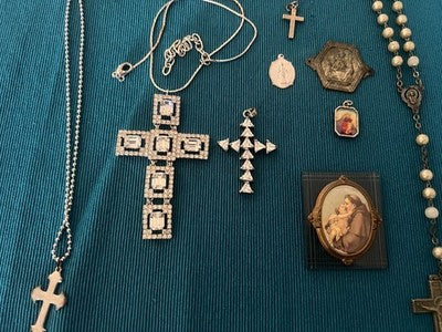Necklaces Vintage Costume Jewelry Crosses And Rosaries Years '70/'90 N.4 