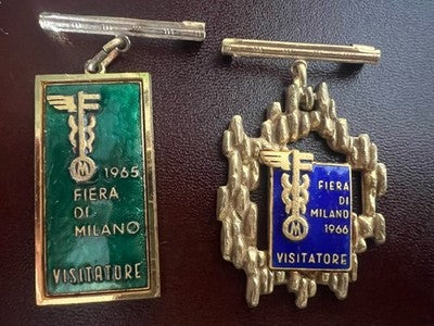 🔴 Spille FIERA DI MILANO 1965–66 VISITATORE originali numerate smalti vintage