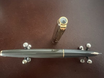 Parker Stylo-Plume Stylo à Plume 61 Gris Or Flèche Doré Gravé Vintage