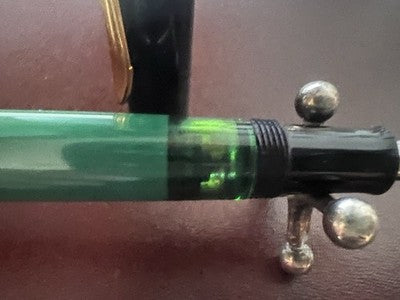 Pelikan Füllfederhalter 120 Grün Schwarz Kolbenkugelschreiber (M) Scri 