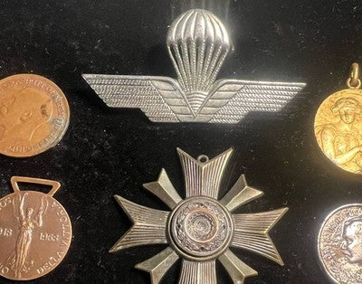 🔴 Medaglie medaglie distintivi commemorativi Italia Inghilterra Thai Lotto 22