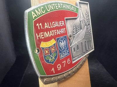 🔴 Badge auto ADAC 1° Allgäuer Heimatfahrt AMC Unterthingau Raduno 1976 vintage