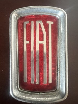 🔴 FIAT 125 calandra grigia con logo RICAMBIO ORIGINALE vintage