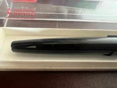 Auretta Stylo-Plume Stylo à Plume par Aurora Noire Et Cartouches Vintage 1970